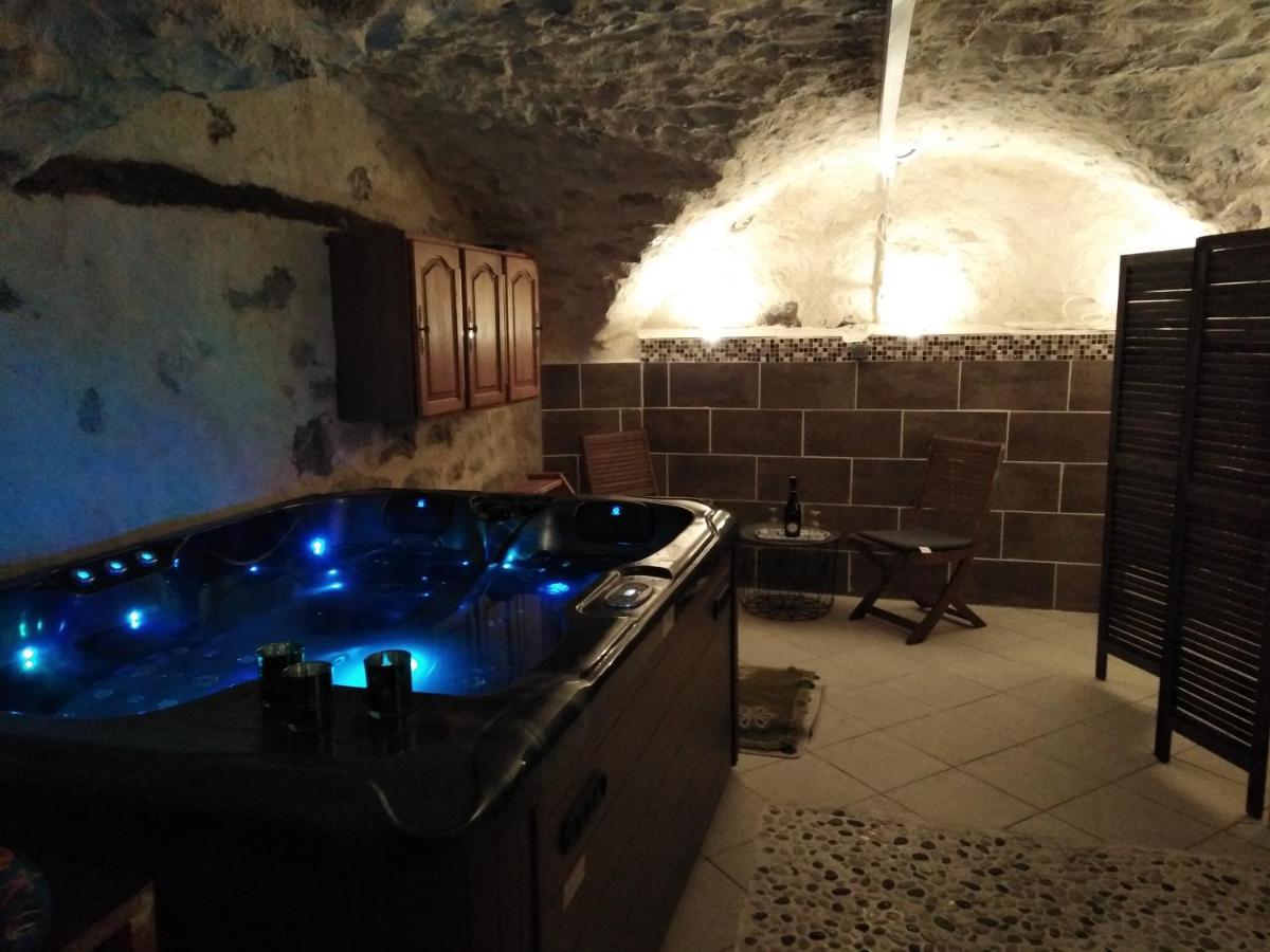 Bed and Breakfast La Dame Blanche Saint-Maurice-dʼIbie Exterior foto